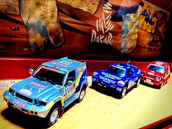Amazon.co.jp: 1/43パリダカ2001 三菱パジェロ（増岡浩） シュ